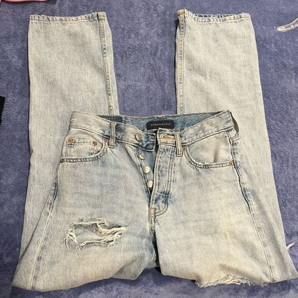 aeropostale distressed light wash mom jeans